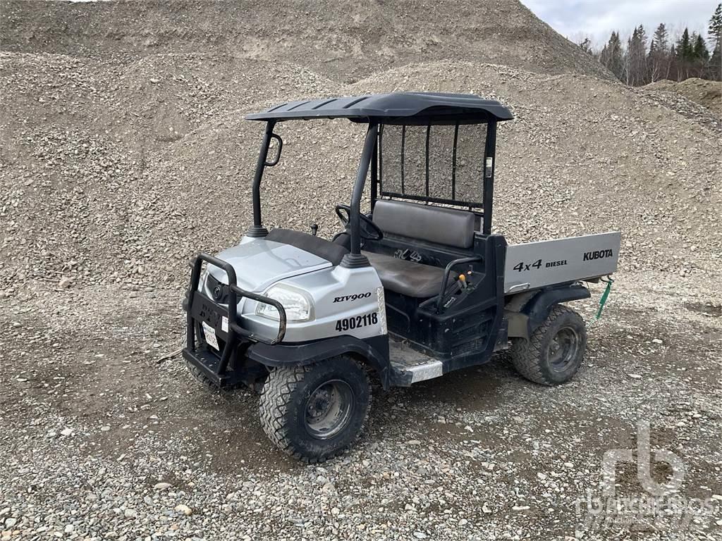 Kubota RTV900 Підсобні машини