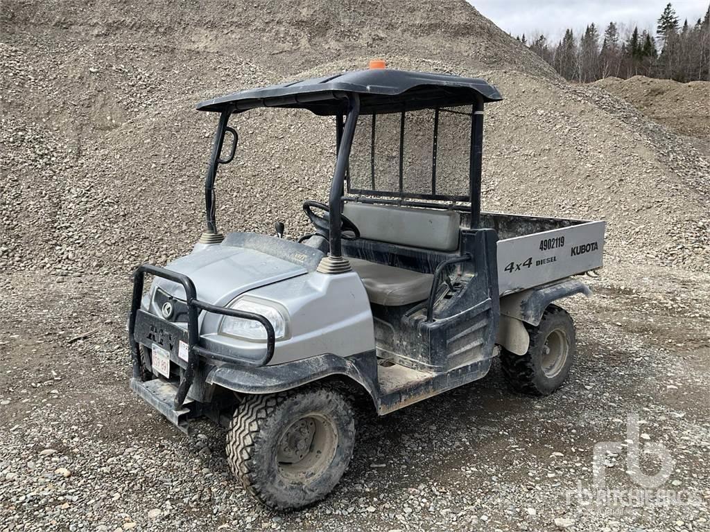 Kubota RTV900 Підсобні машини