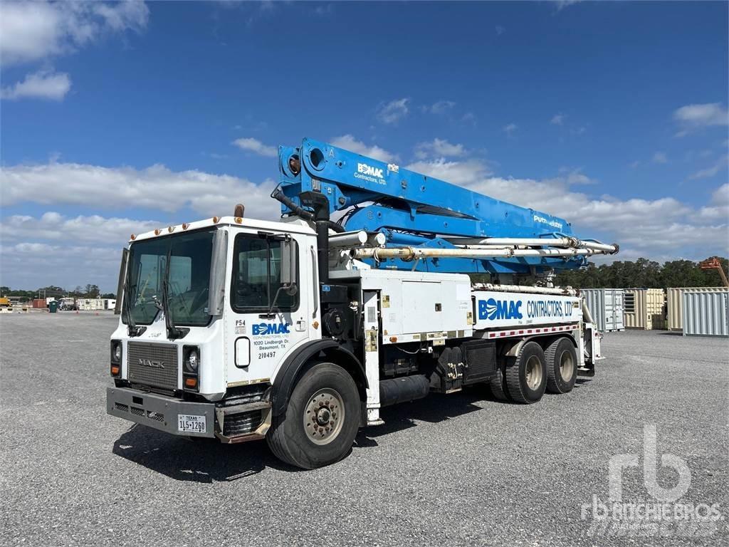 Mack MR688S Бетономішалки (Автобетонозмішувачі)