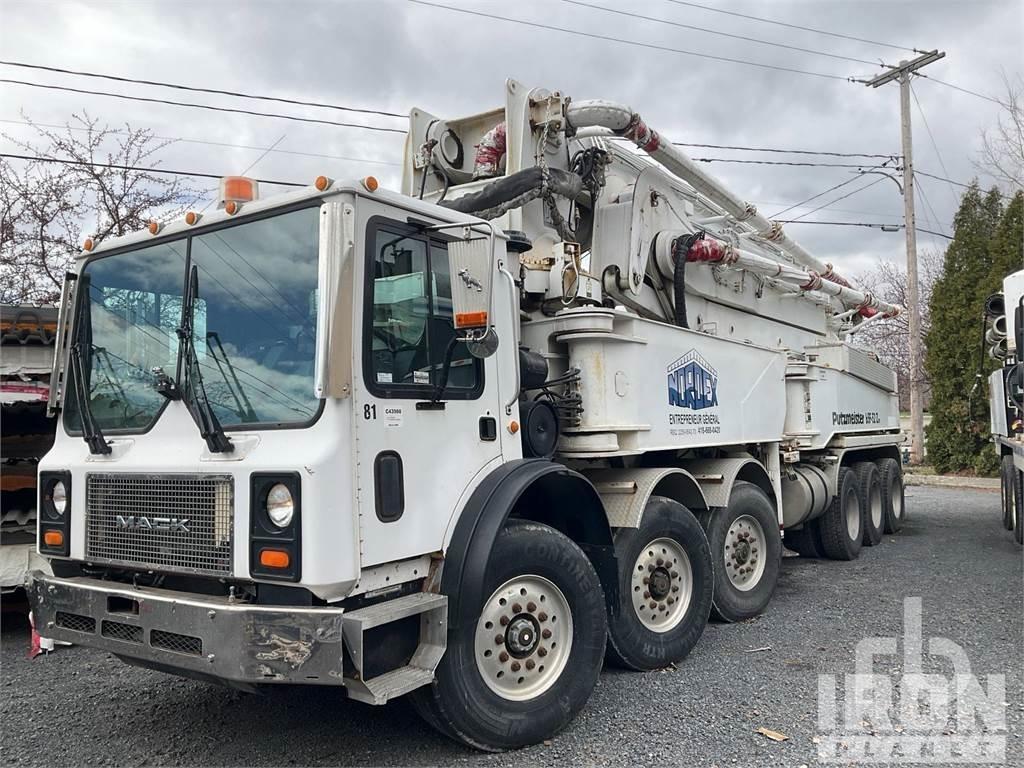 Mack MR688S Бетономішалки (Автобетонозмішувачі)