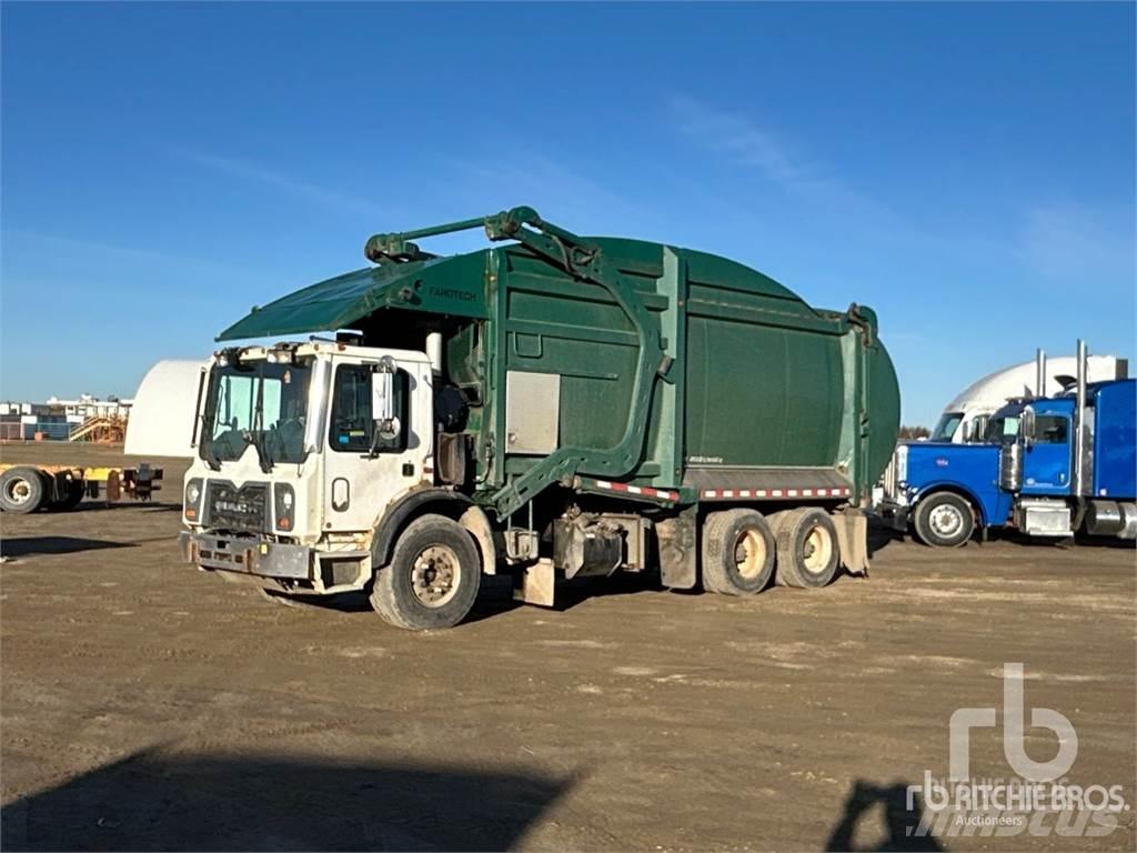 Mack MRU613 Сміттєвози