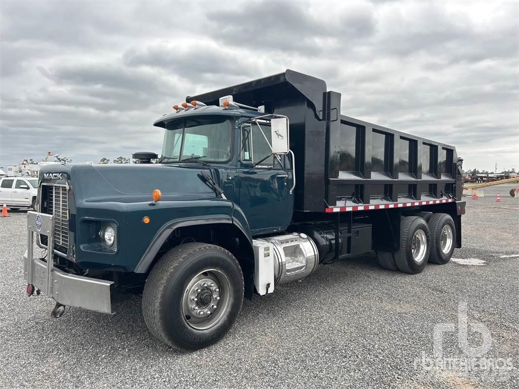 Mack RB688S Самоскиди
