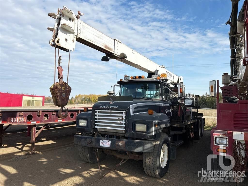 Mack RD688S Автокрани