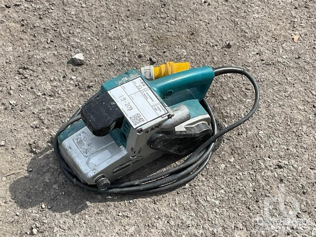 Makita 9404 Будтехніка - Інші