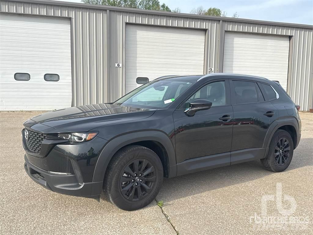 Mazda CX-50 Пікапи / Бічне розвантаження