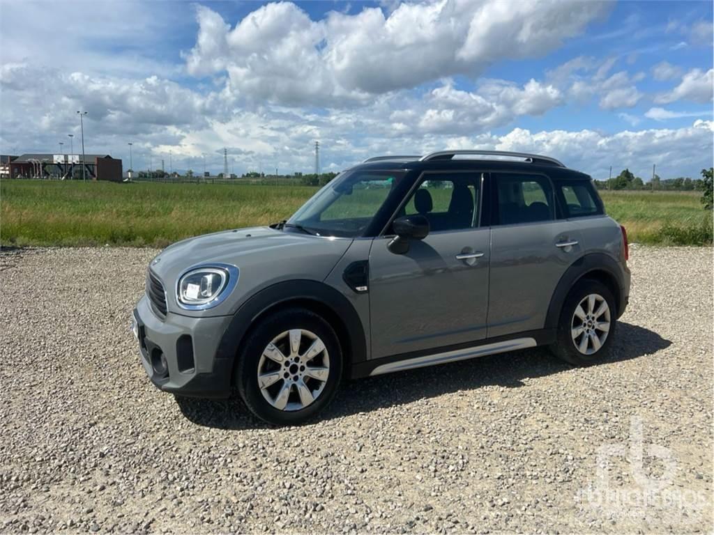 Mini COUNTRYMAN Автомобілі