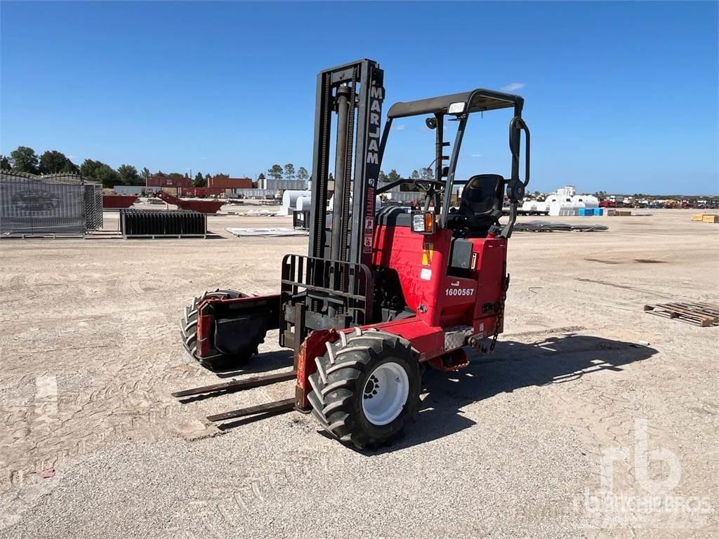 Moffett M55 Навантажувачі підвищеної прохідності