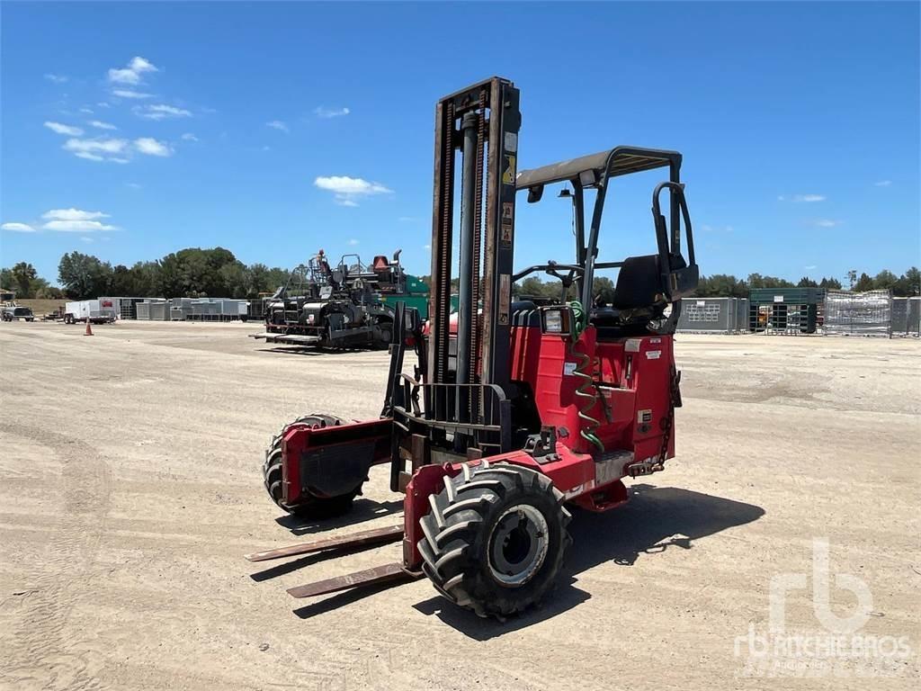 Moffett M55 Навантажувачі підвищеної прохідності