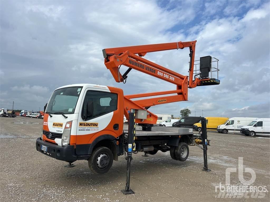 Nissan CABSTAR Вишки-причепи