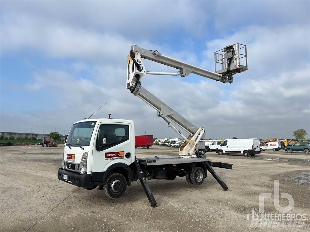 Nissan CABSTAR Вишки-причепи