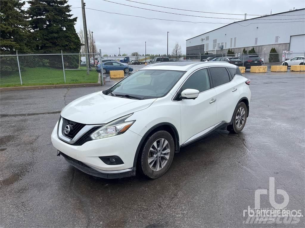 Nissan MURANO Пікапи / Бічне розвантаження