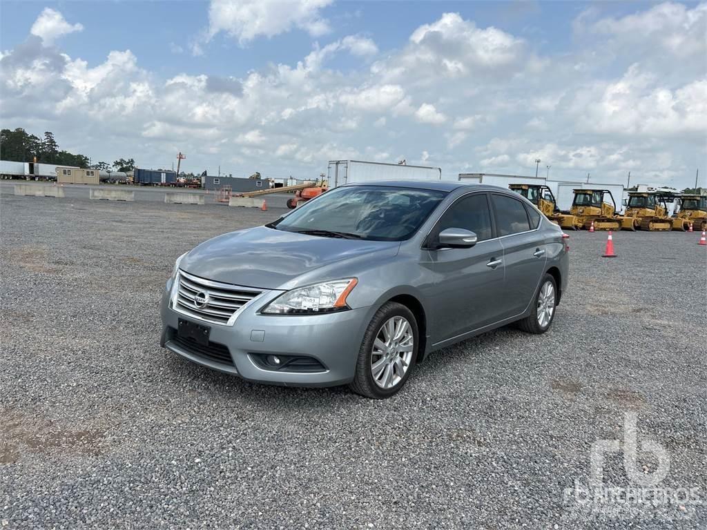 Nissan SENTRA Автомобілі