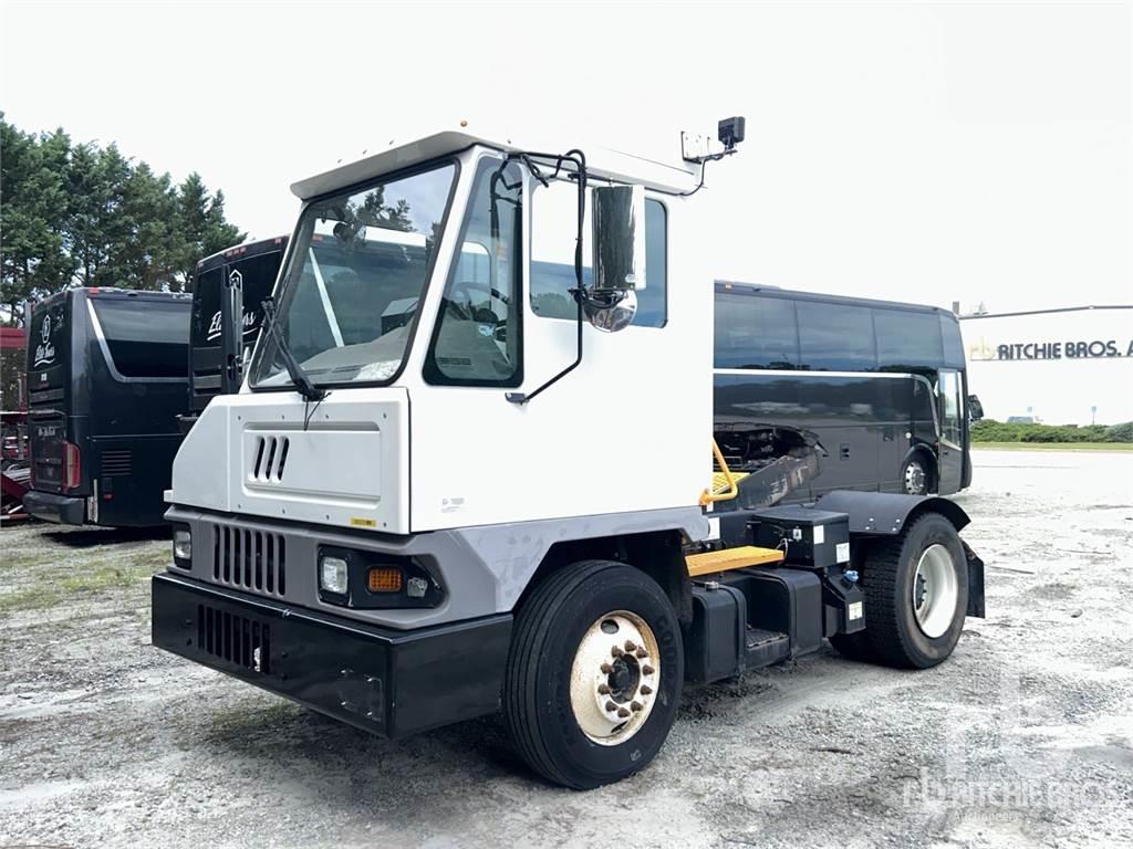 Ottawa 4X2 T2 Тягачі