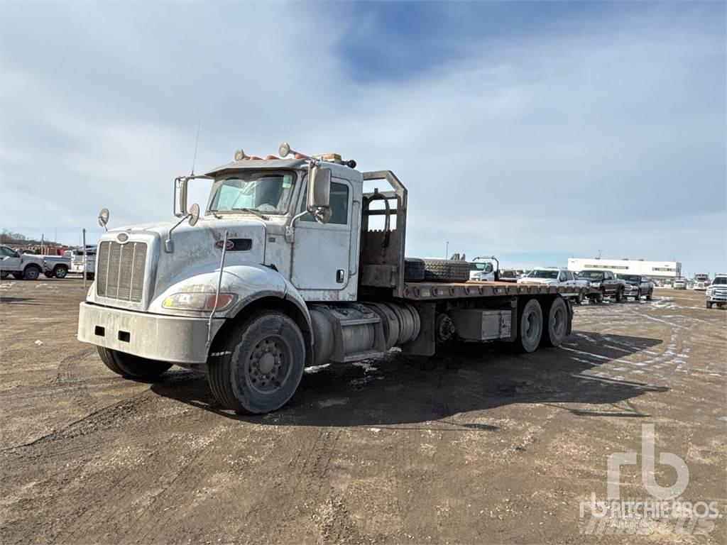 Peterbilt 348 Контейнеровози