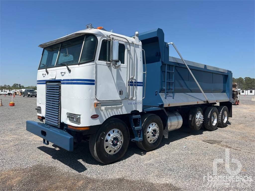 Peterbilt 362 Самоскиди
