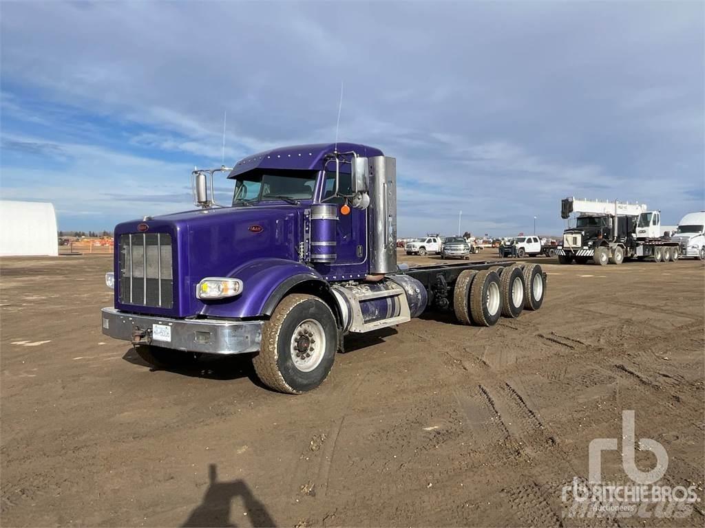 Peterbilt 367 Шасі з кабіною