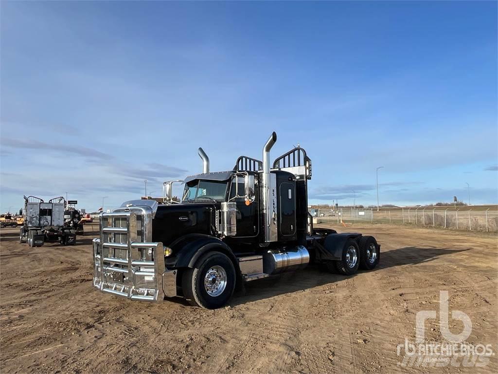 Peterbilt 367 Тягачі