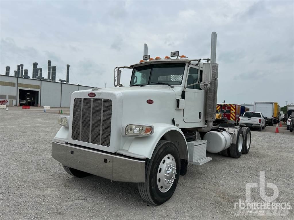 Peterbilt 367 Тягачі