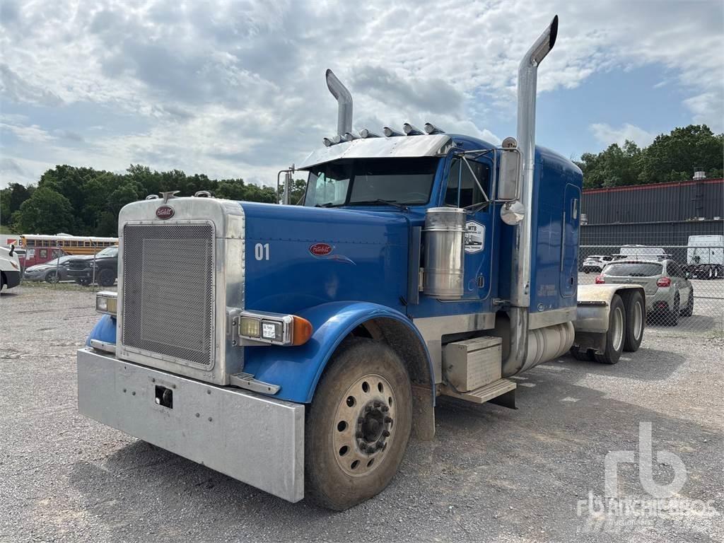 Peterbilt 379 Тягачі
