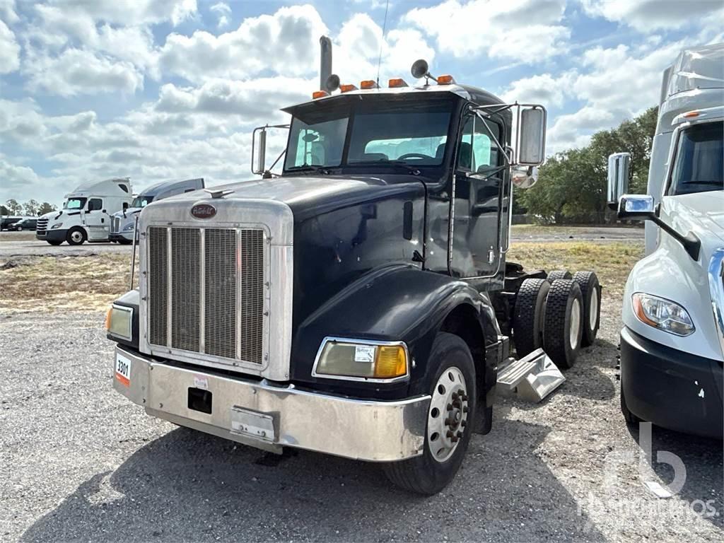 Peterbilt 385 Тягачі