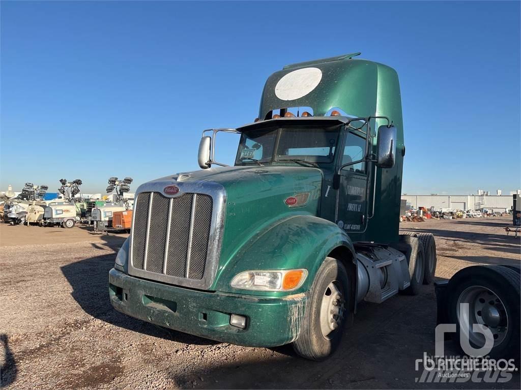 Peterbilt 386 Тягачі