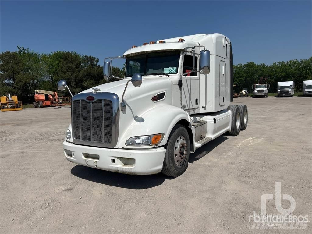 Peterbilt 386 Тягачі