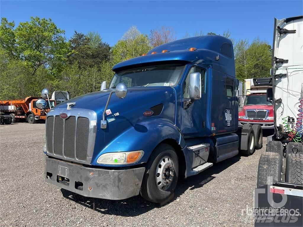 Peterbilt 387 Тягачі
