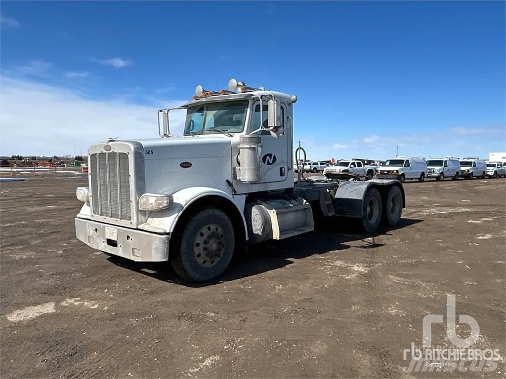 Peterbilt 388 Тягачі