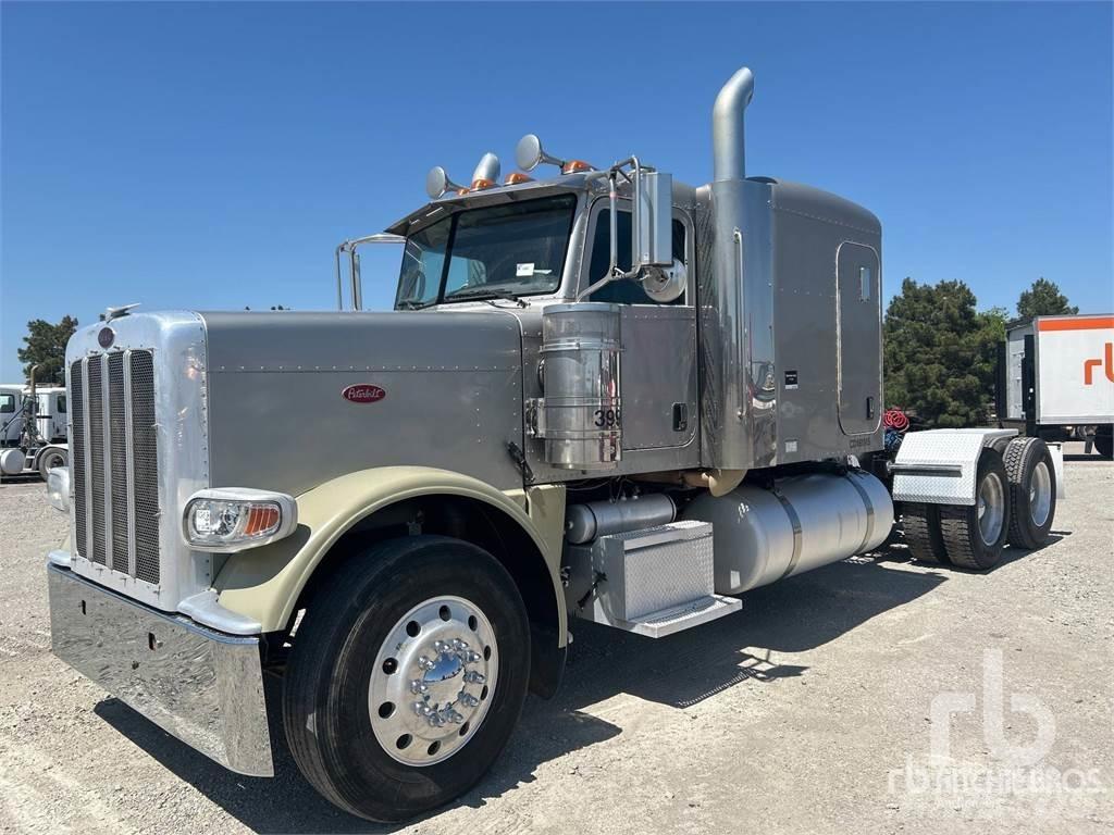 Peterbilt 388 Тягачі