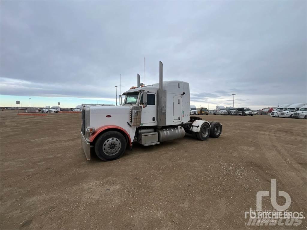 Peterbilt 388 Тягачі