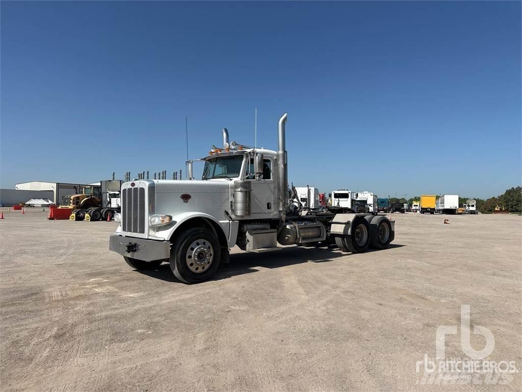 Peterbilt 389 Тягачі