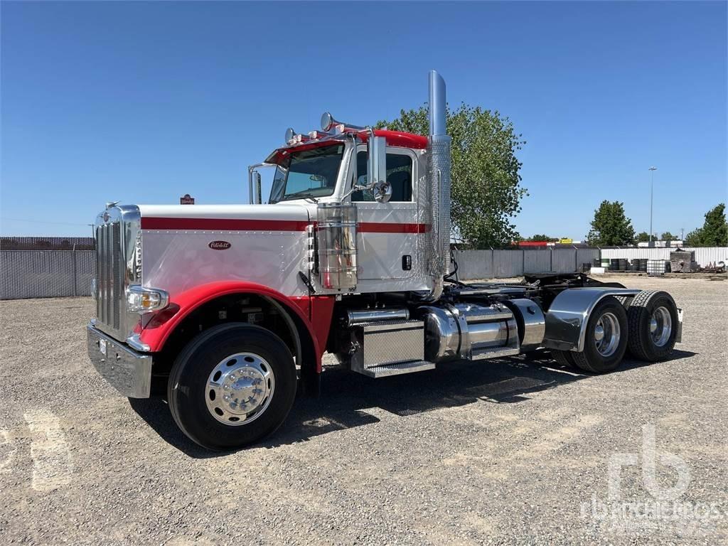 Peterbilt 389 Тягачі