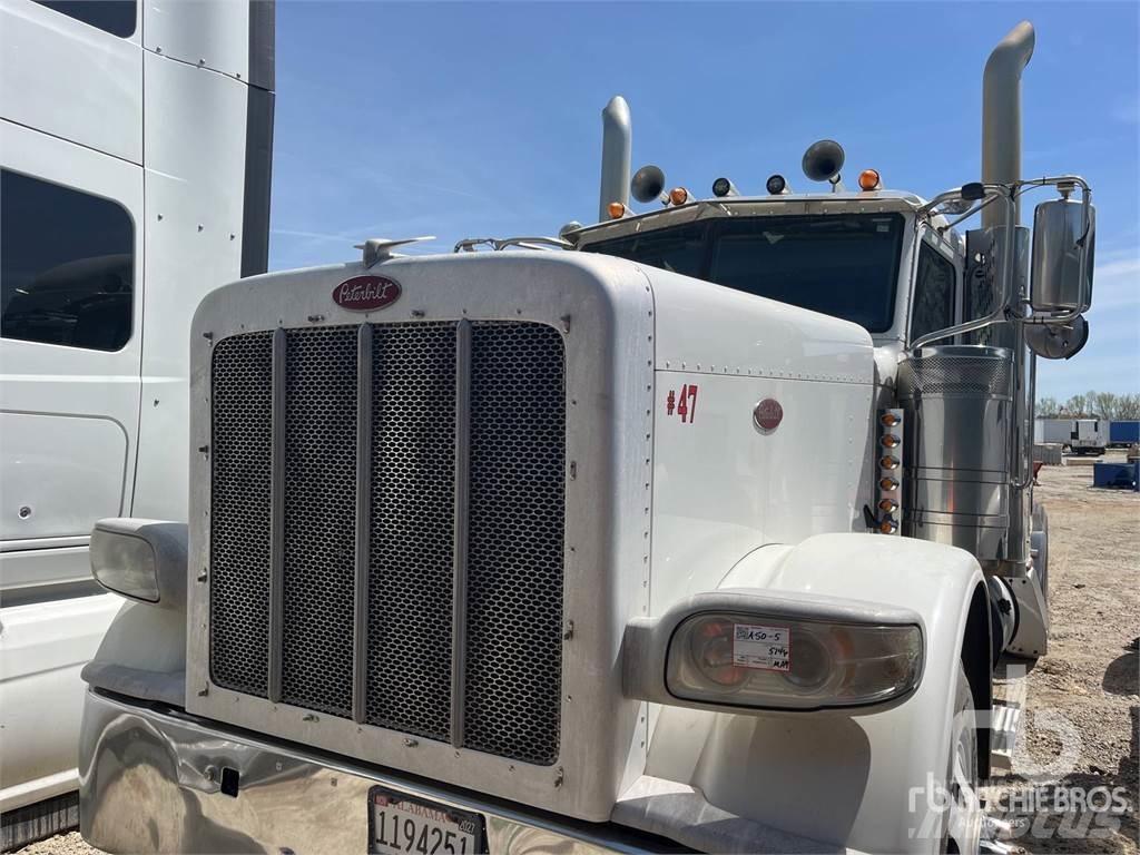 Peterbilt 389 Тягачі