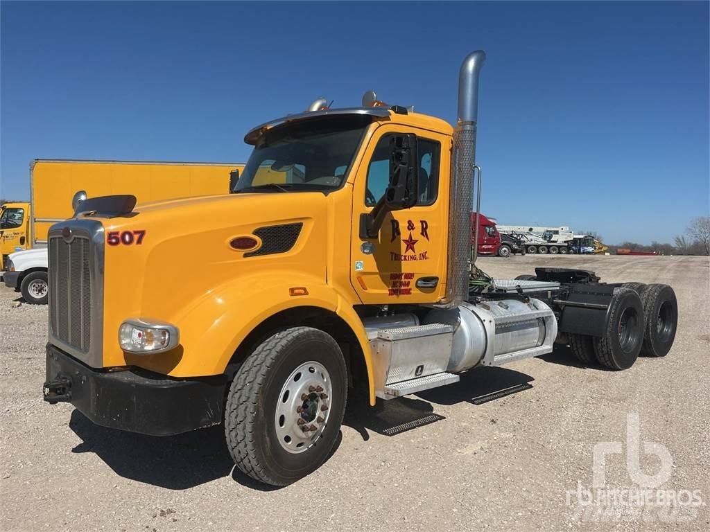 Peterbilt 567 Тягачі