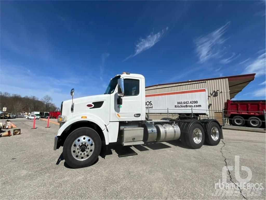 Peterbilt 567 Тягачі