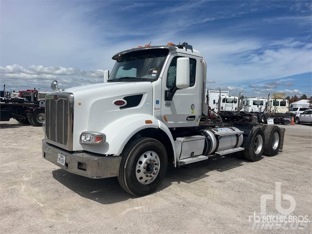 Peterbilt 567 Тягачі