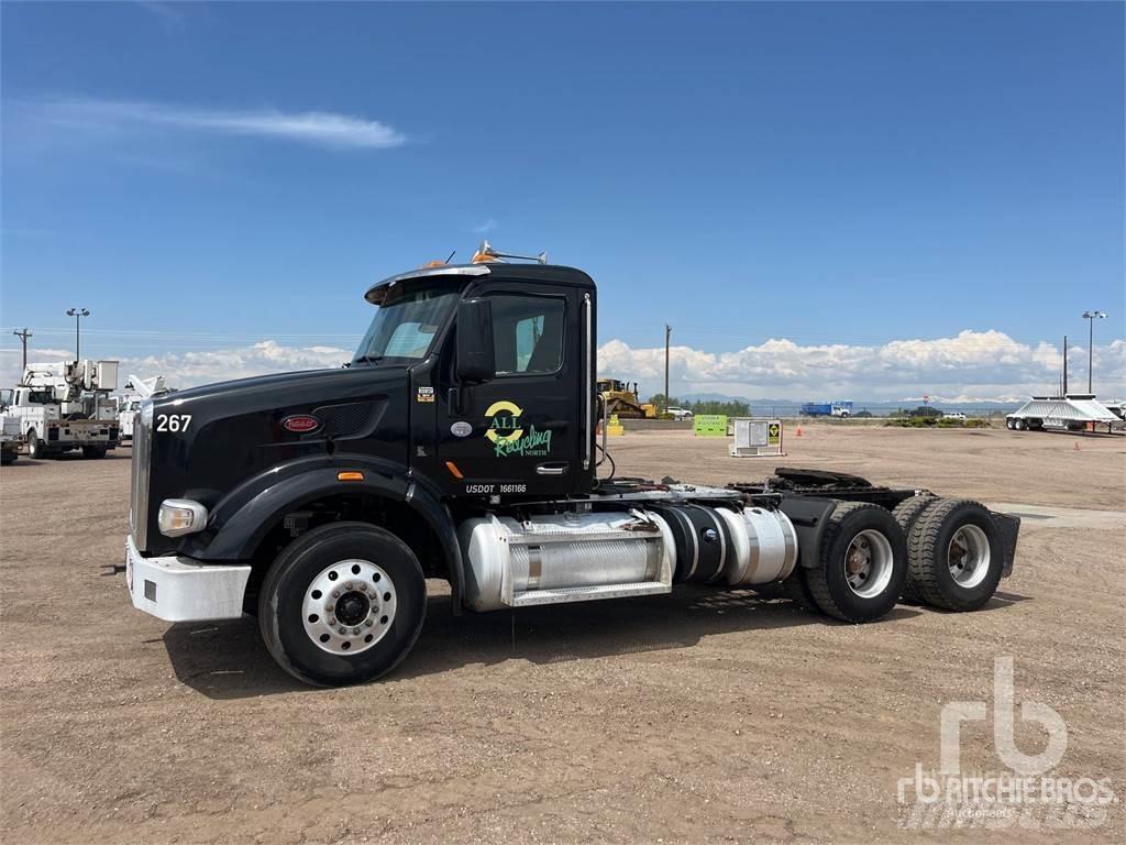 Peterbilt 567 Тягачі