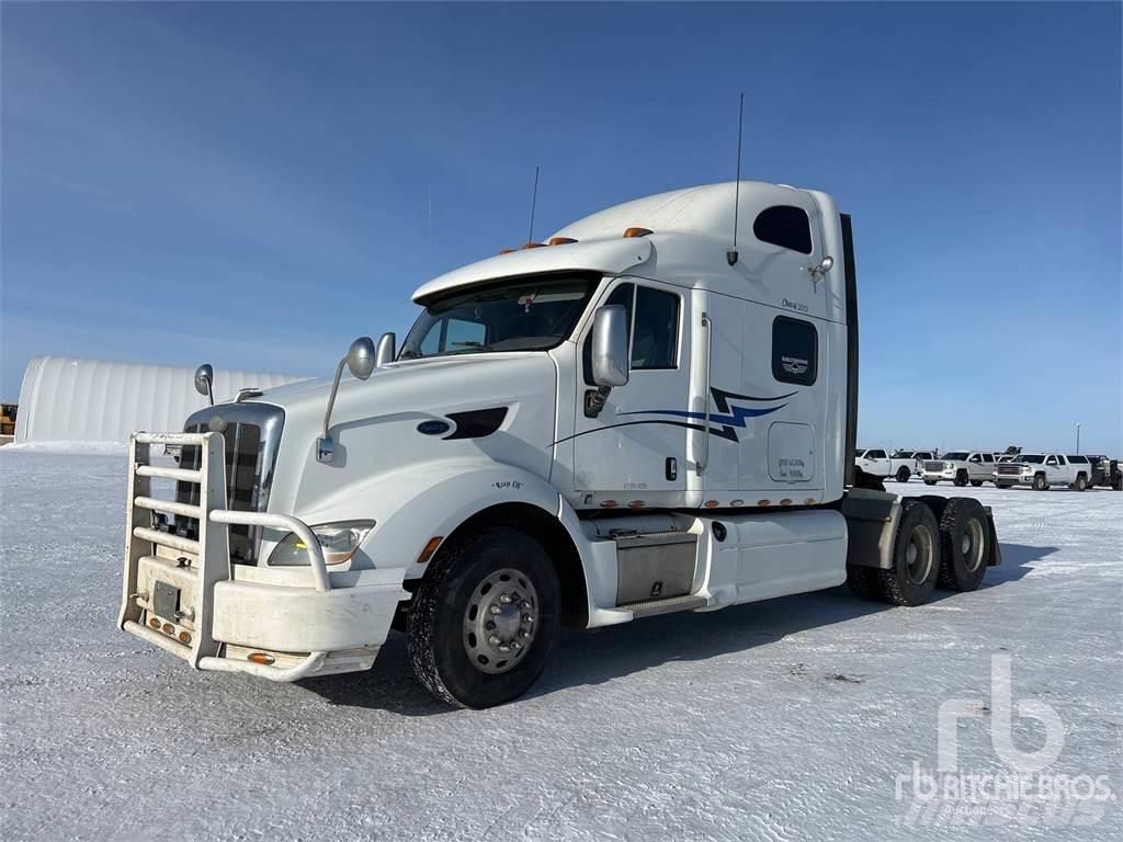 Peterbilt 587 Тягачі
