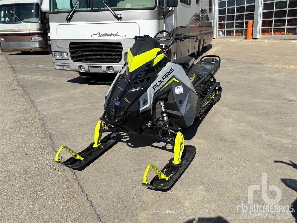 Polaris PATRIOT Снігоходи