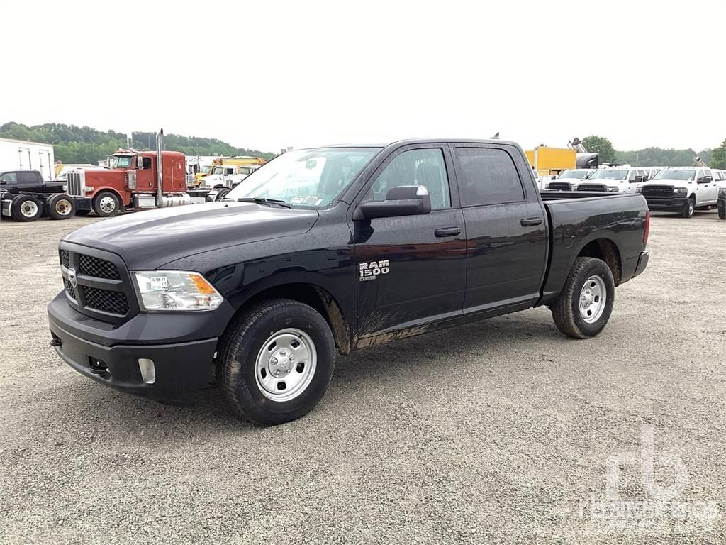RAM 1500 Пікапи / Бічне розвантаження