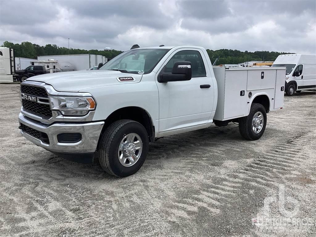 RAM 2500 Комунальні автомобілі / автомобілі загального призначення