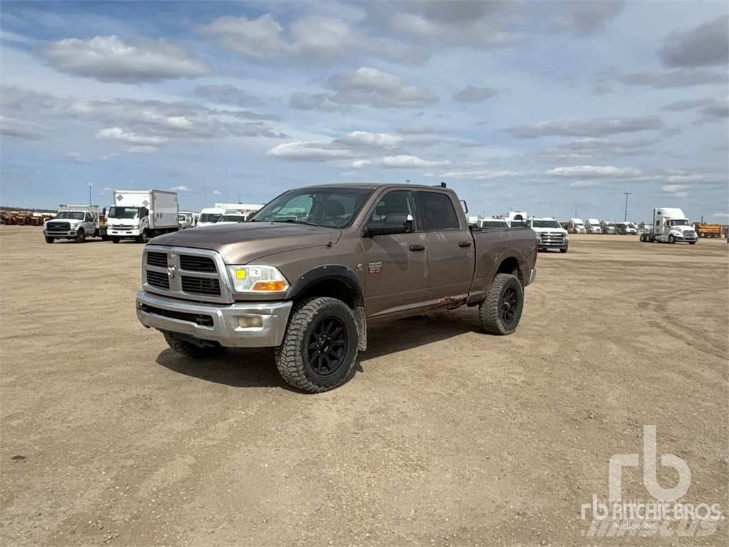 RAM 3500 Пікапи / Бічне розвантаження