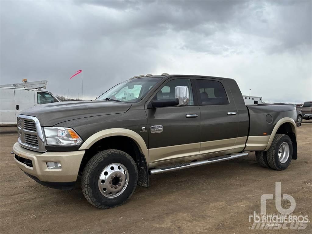 RAM 3500 Пікапи / Бічне розвантаження