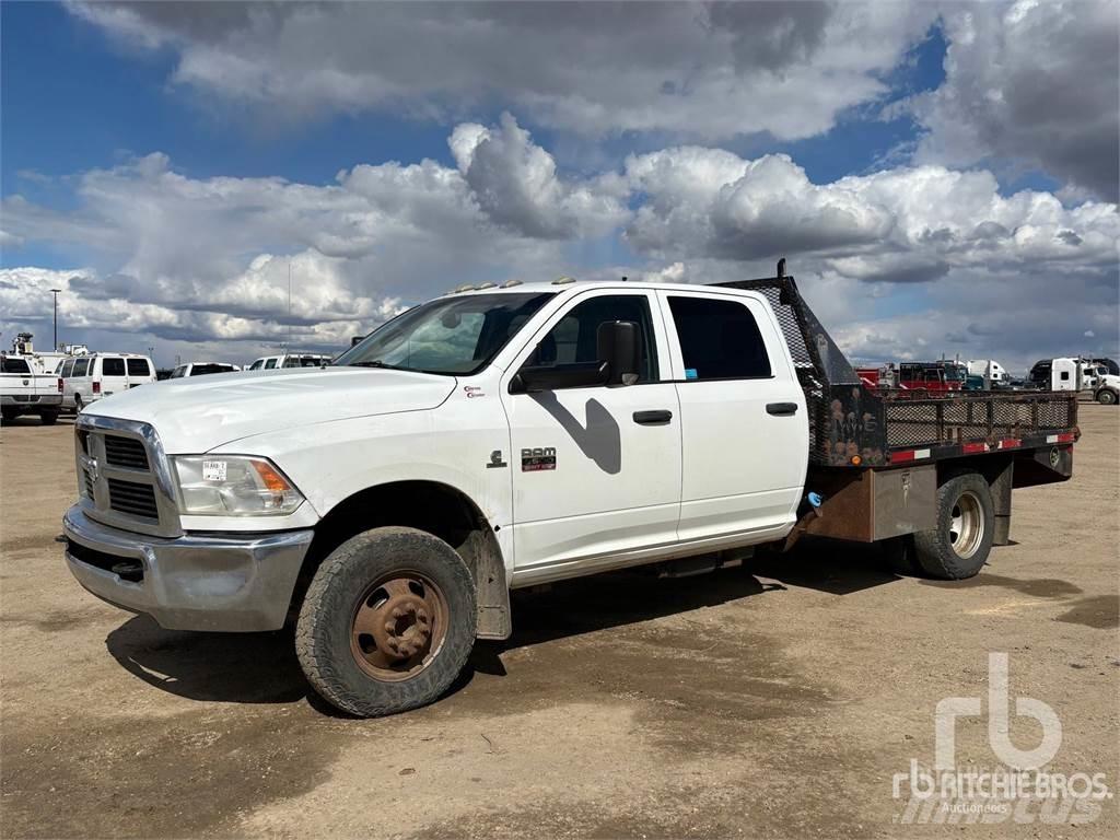 RAM 3500HD Вантажівки-платформи/бокове розвантаження
