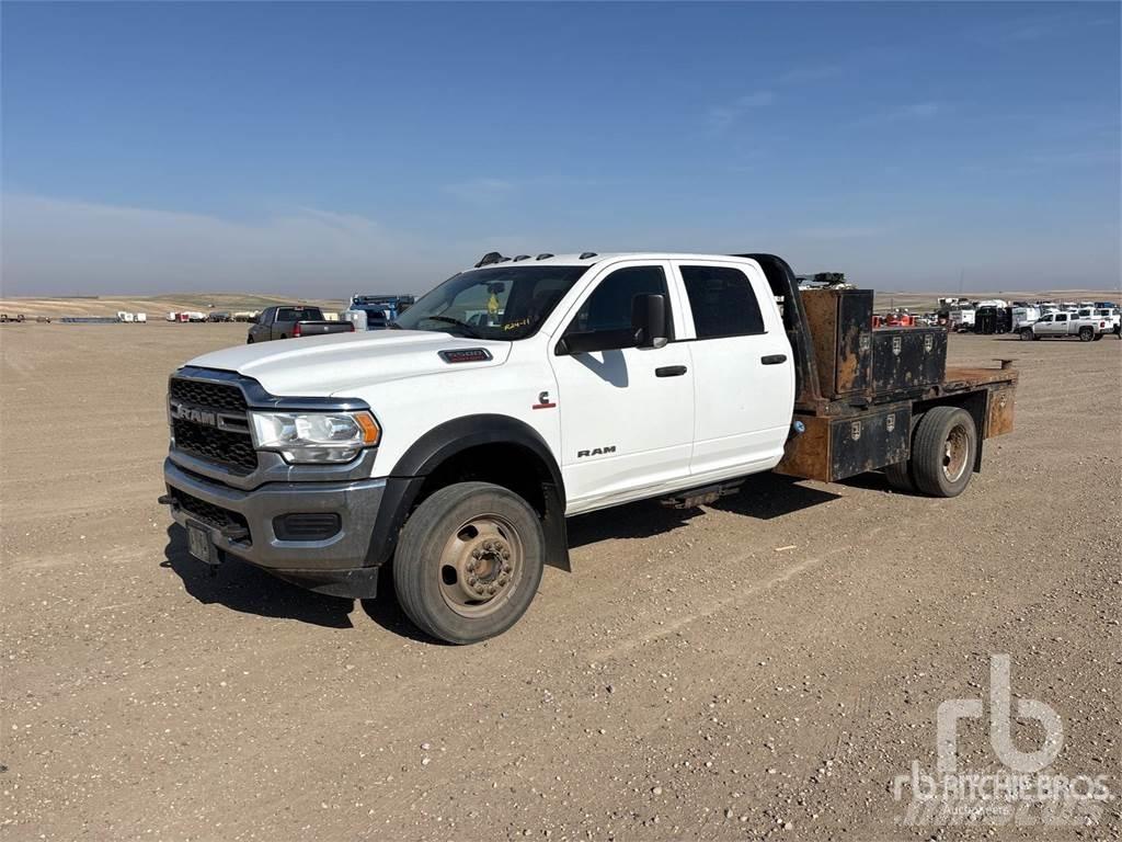 RAM 5500 Шасі з кабіною
