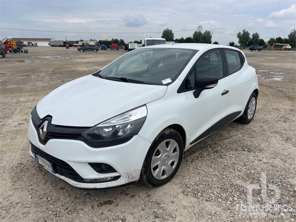 Renault CLIO Панельні фургони