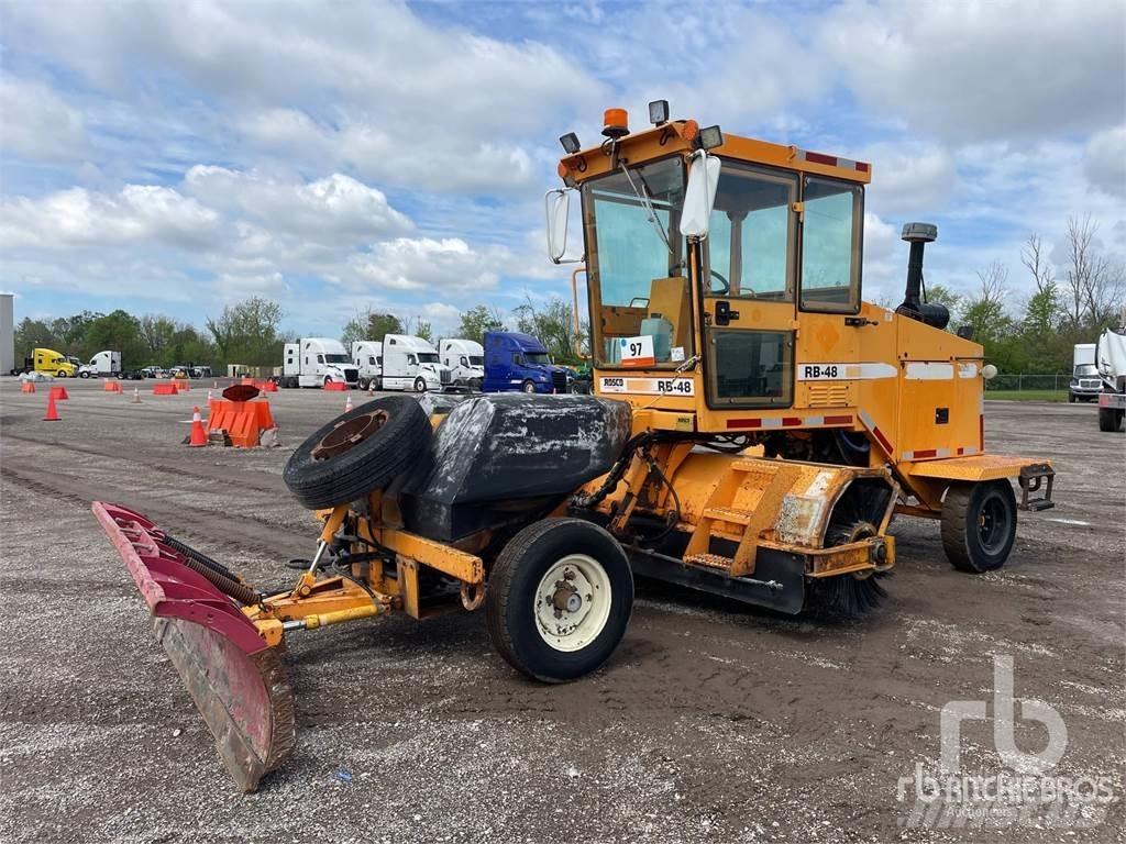 Rosco 4850 Внутрішні підмітальні машини