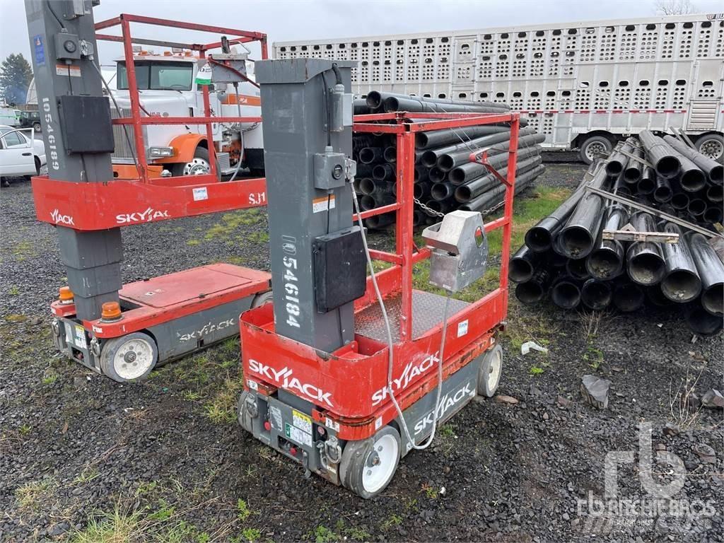 SkyJack SJ12 Колінчаті підйомники