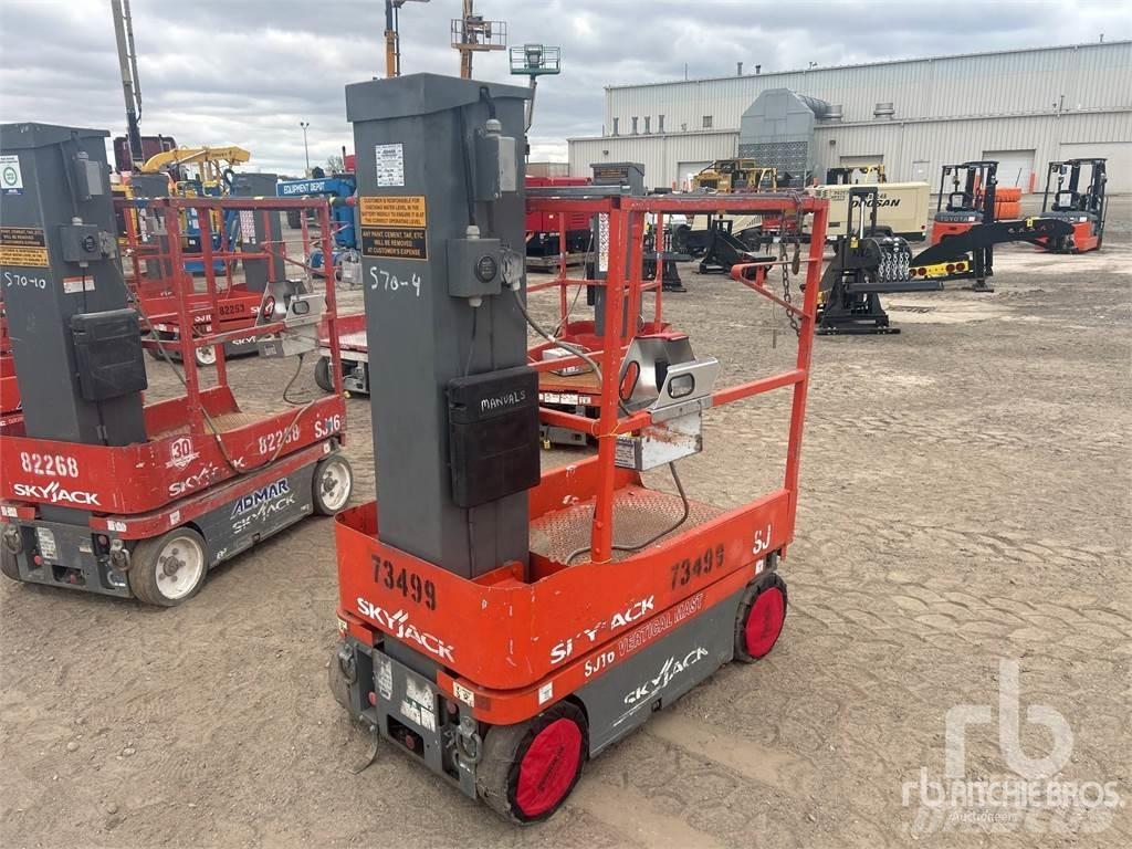 SkyJack SJ16 Підйомно-транспортне обладнання і вантажні ліфти