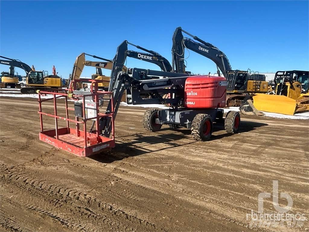 SkyJack SJ46AJ Колінчаті підйомники